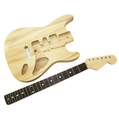 Kit chitarra elettrica fai da te tipo Fender Stratocaster corpo + manico
